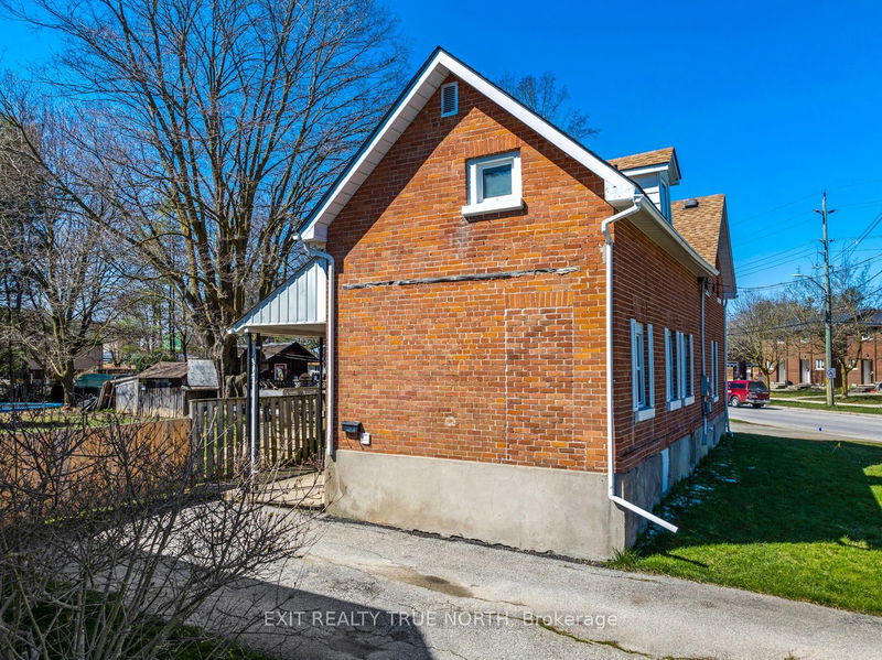 835 11th St W Owen Sound, N4K 3T4 | Image 27