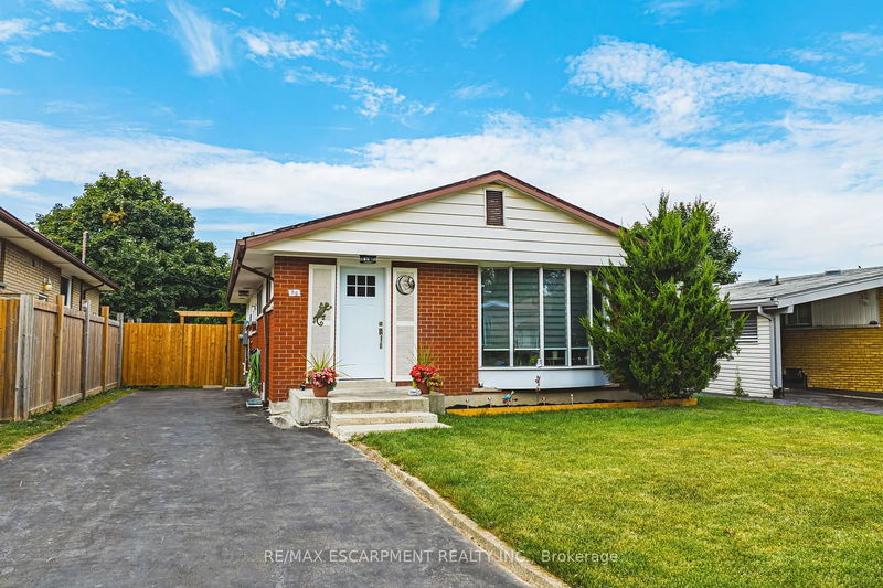 96 CARDINAL Dr  Hamilton, L9A 4H7 | Image 3