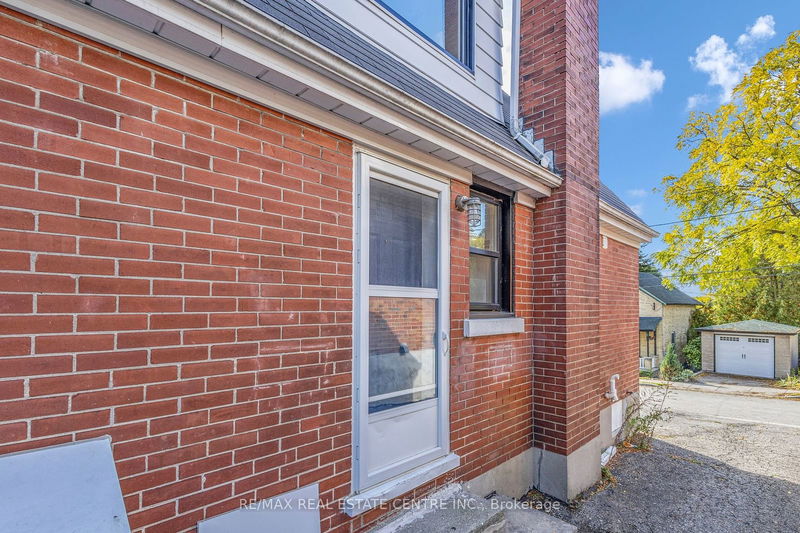 124 St George St  Kitchener, N2G 2T3 | Image 26