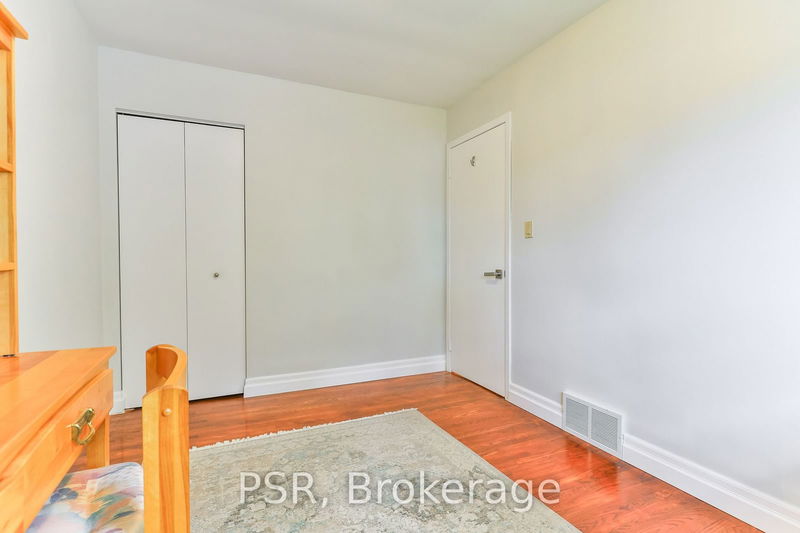 16 Colmar Pl  Hamilton, L9H 4K9 | Image 14