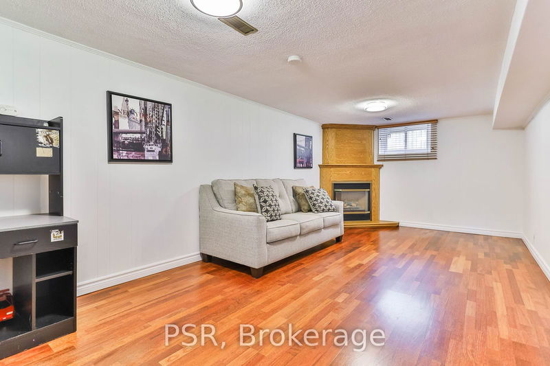 16 Colmar Pl  Hamilton, L9H 4K9 | Image 16