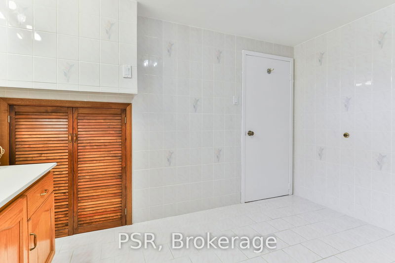 16 Colmar Pl  Hamilton, L9H 4K9 | Image 23