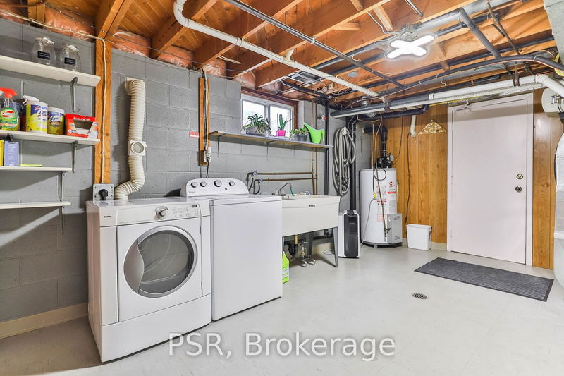 16 Colmar Pl  Hamilton, L9H 4K9 | Image 25