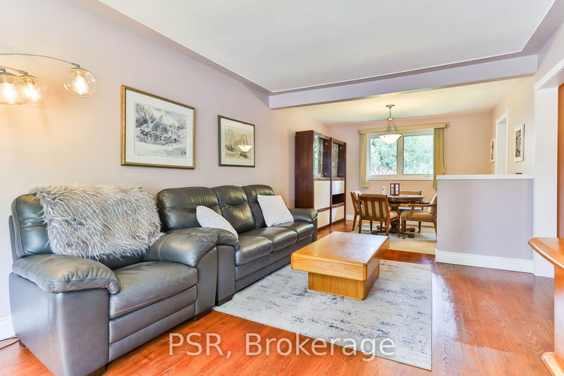 16 Colmar Pl  Hamilton, L9H 4K9 | Image 3