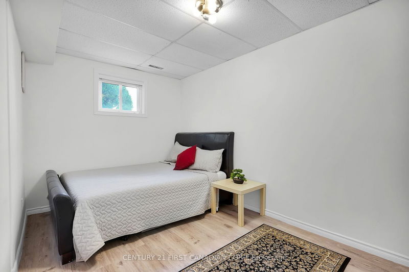 50 Amy Cres S London, N5Y 4A6 | Image 22