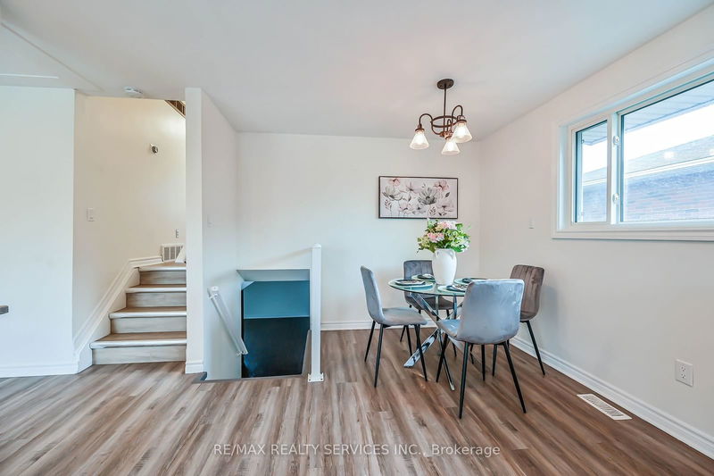 10 Windrush Cres N Hamilton, L8V 2K8 | Image 36