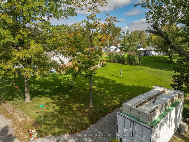 39 Lakeside Dr  Haldimand, N0A 1L0 | Image 1