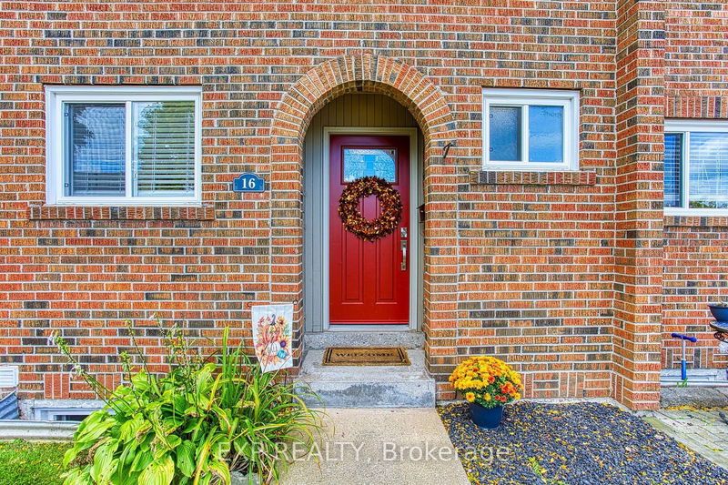  16 - 125 Livingston Ave  Grimsby, L3M 4S5 | Image 3