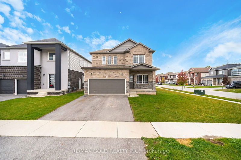 84 McCabe Ave  Welland, L3B 0H5 | Image 2