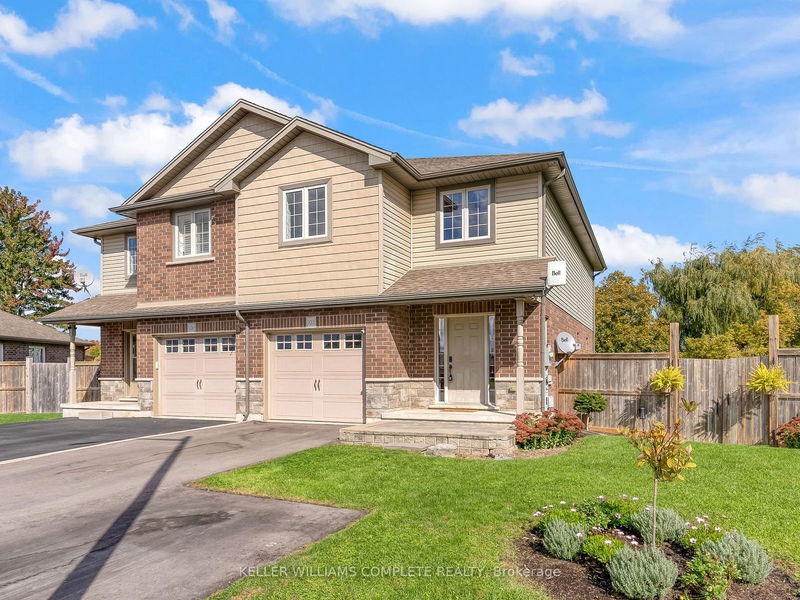 103 Macneil Crt  Haldimand, N0A 1H0 | Image 2