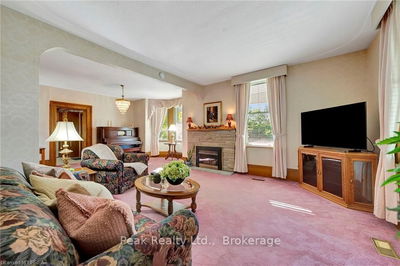 5 Oxford St, Blandford-Blenheim -  image-0-1