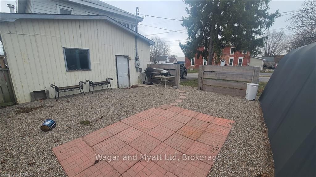Listing Image 7