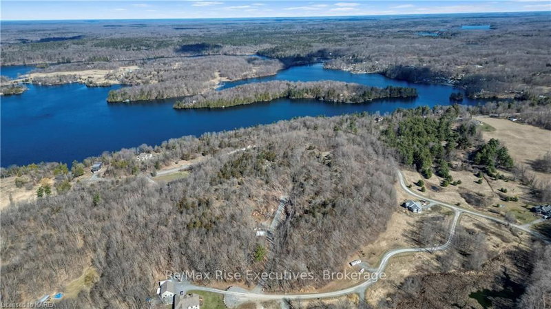 6 CRANBERRY COVE Lane, Seeley's Bay, K0H 2N0 | Image 3