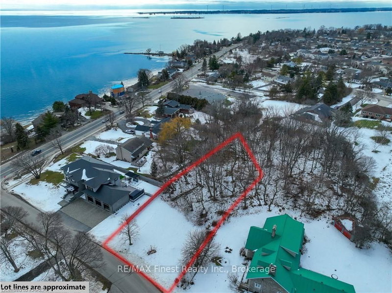 371 MAPLE RIDGE Dr, Kingston, K7M 5P1 | Image 3