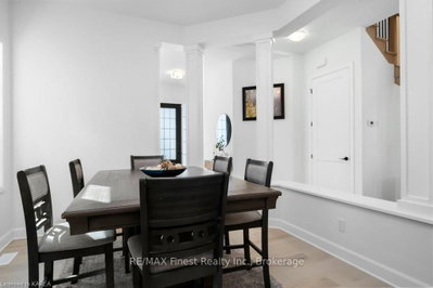 811 RIVERVIEW Way — more photos