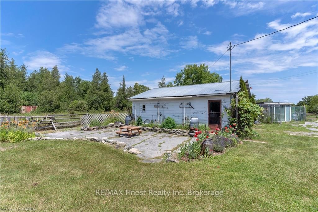 Listing Image 40