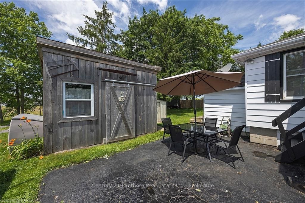 Listing Image 7