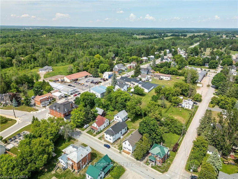 13 KINGSTON St, Rideau Lakes, K0G 1E0 | Image 2