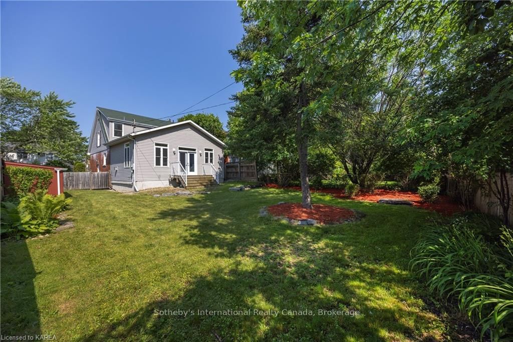 Listing Image 7