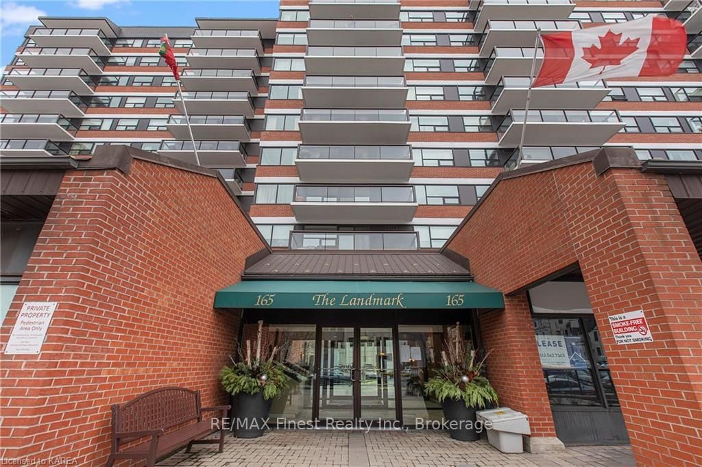 Condo sold at 806-165 ONTARIO Street, Kingston, Central City East, K7L 2Y6 - MLS: X9405314