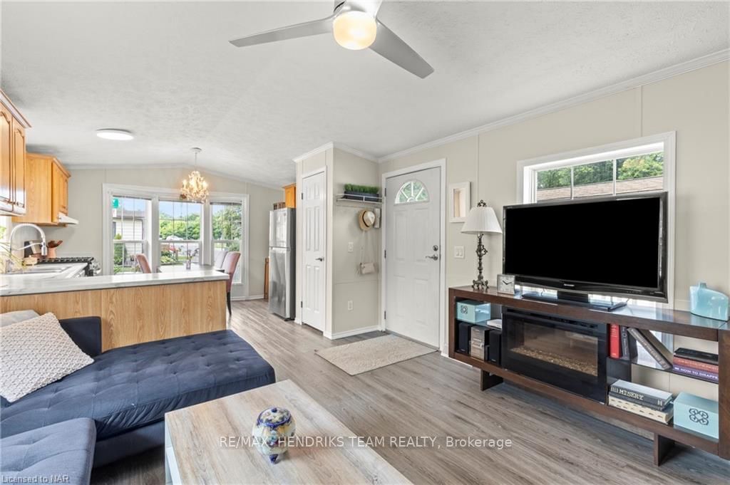 23 FOUR MILE CREEK Road, Unit 209 - Photo 3