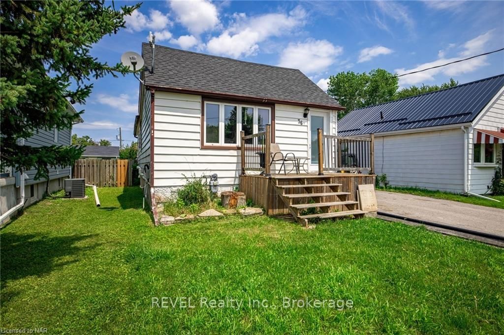 Detached House sold at 36 CUMMING Street, St. Catharines, 458 - Western Hill, L2S 1H9 - MLS: X9409632