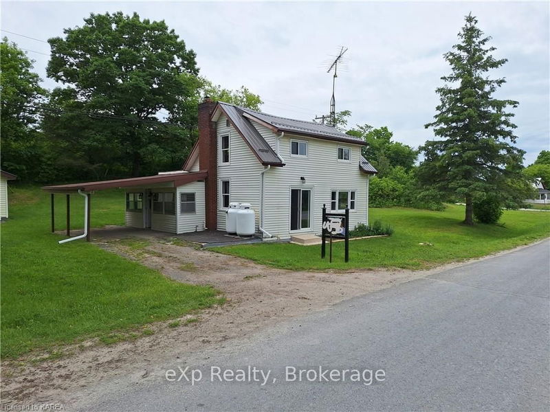 333 BURRIDGE Rd, South Frontenac - Frontenac South image-0-0