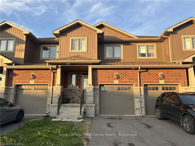 home for sale on 201 PRATT Drive