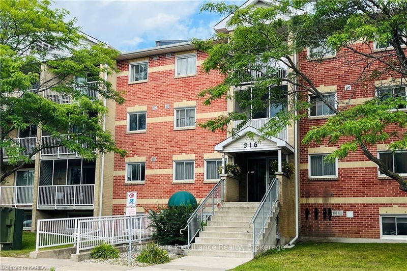 home for sale on 107-316 KINGSDALE Avenue