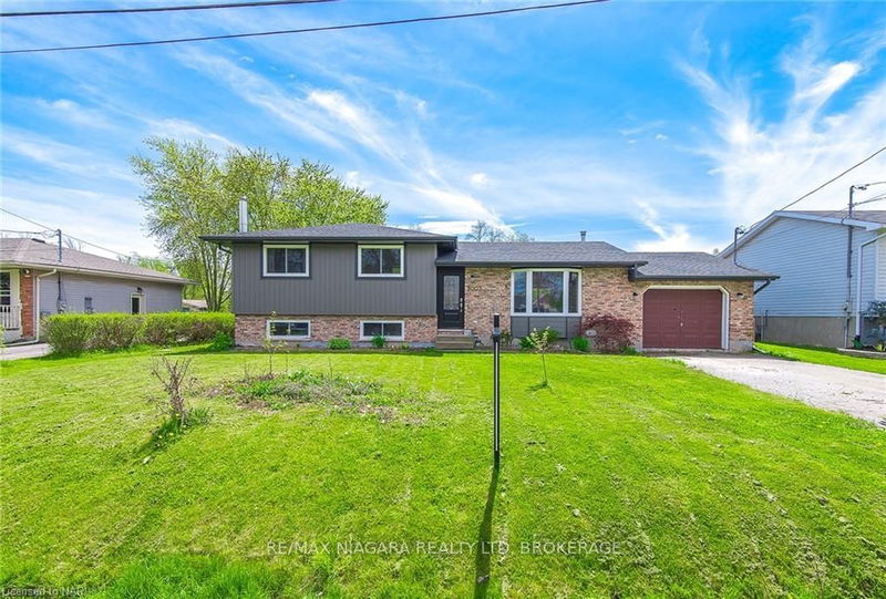 home for sale on 3003 BETHUNE Avenue
