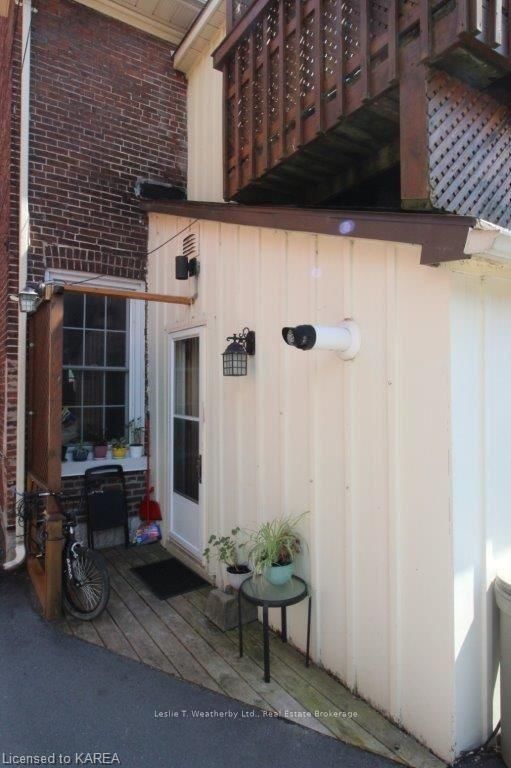 274 WELLINGTON St, Kingston, K7K 2Z1 | Image 2