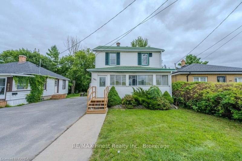 home for sale on 901 DIVISION ST Street