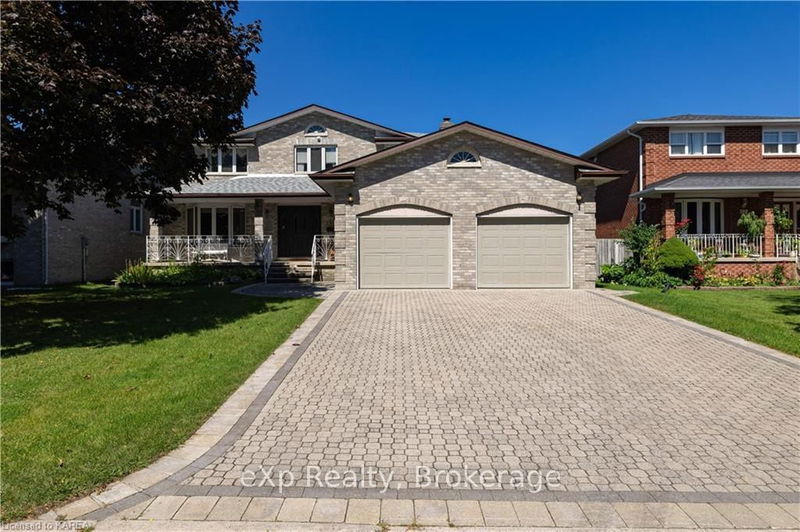home for sale on 617 RIVERMEADE Avenue