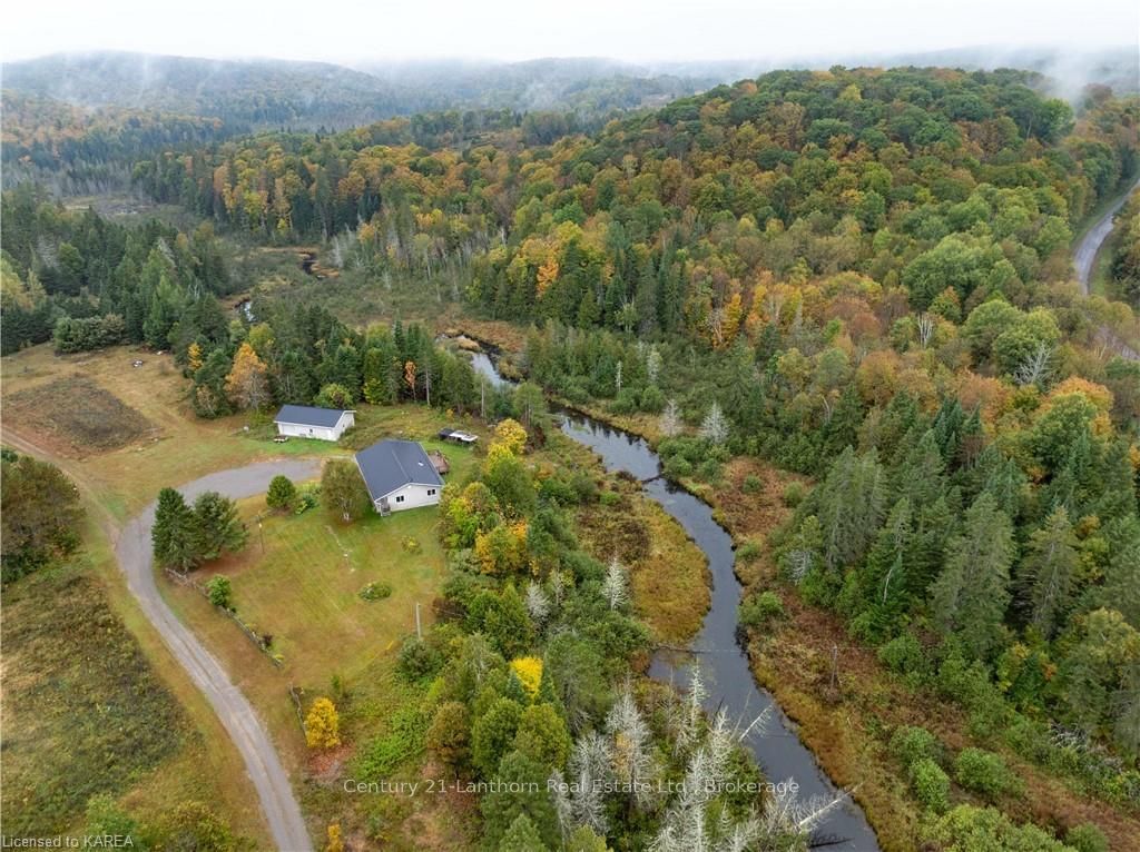 Detached House sold at 1968 MATAWATCHAN Road, Greater Madawaska, 542 - Greater Madawaska, K0J 2R0 - MLS: X9412354