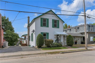 370 STONE St, Gananoque - 821 - Gananoque image-0-3