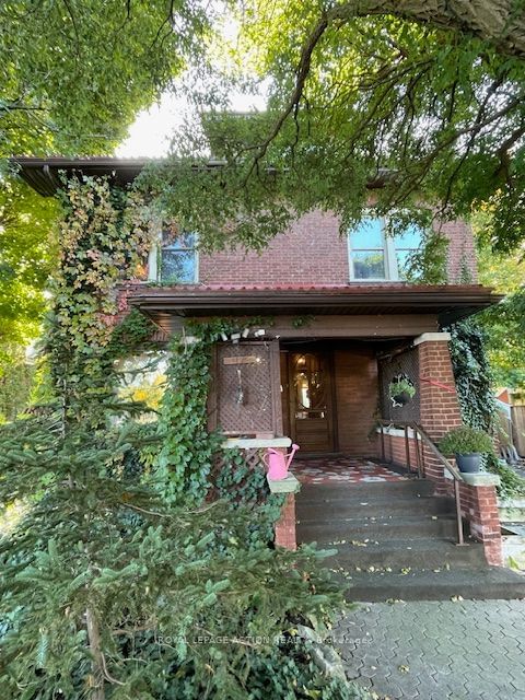 home for sale on 741 Colborne Street