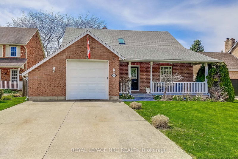 home for sale on 32 THE PROMENADE Road