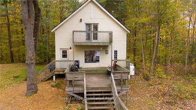 1035 COZY RIDGE Lane — photo 2