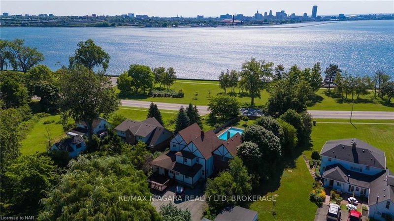 140 LAKESHORE Rd, Fort Erie, L2A 1B2 | Image 3