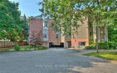 Unit 201 — 5 NIAGARA St, Grimsby - 541 - Grimsby West