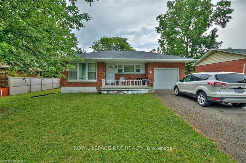 home for sale on 5 EAST HAMPTON Road
