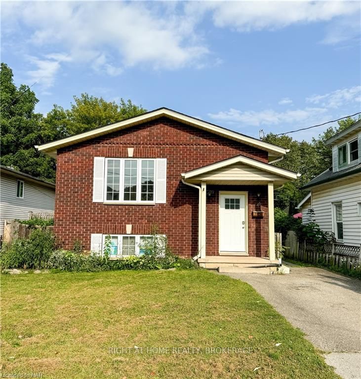 home for lease on 46 MARGERY Avenue