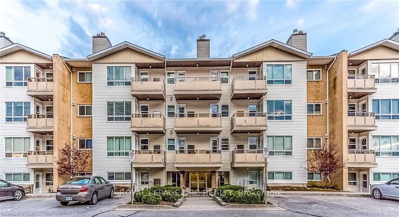 home for sale on 314-78 ROEHAMPTON Avenue