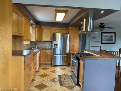 27 ARGYLE Crt, Welland - Prince Charles image-0-1