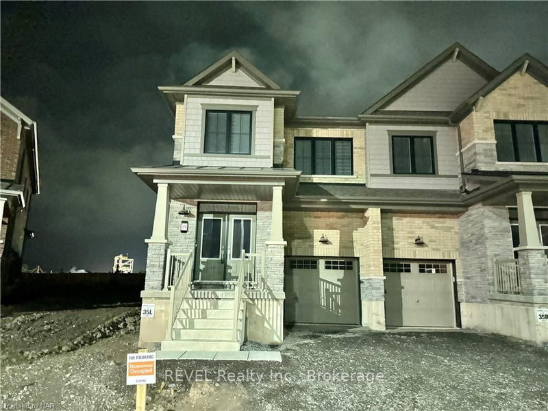 199 PORT Cres, Welland, L3B 0N2 | Image 2