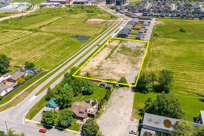 1395 STATION St, Pelham, L0S 1E3 | Image 2