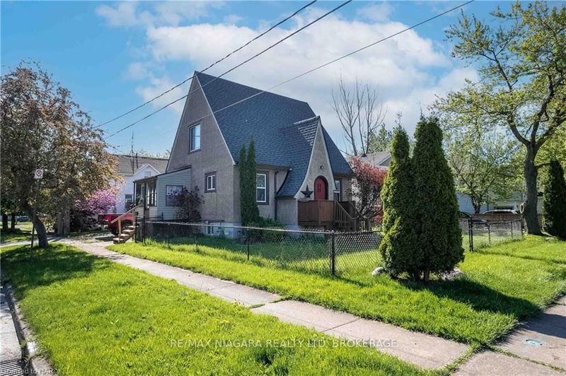 home for sale on 48 MYRTLE Avenue