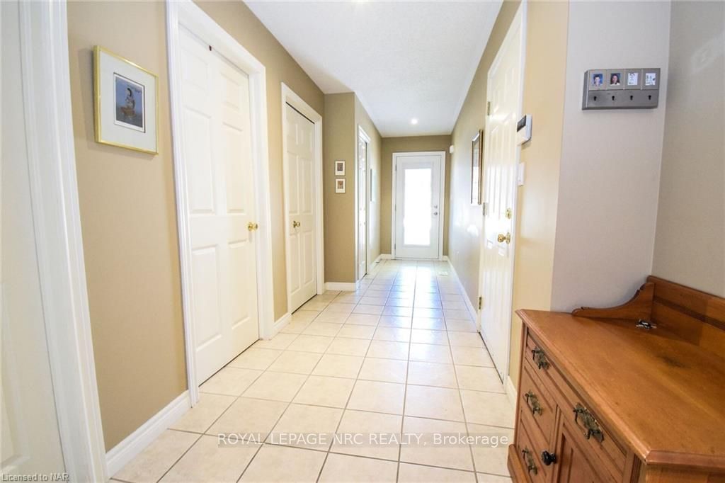 Townhouse for sale at 32 STONEGATE Place, Pelham, 662 - Fonthill, L0S 1E3 - MLS: X9414361