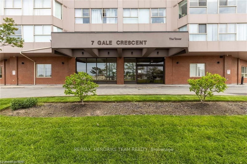 home for sale on 407-7 GALE Crescent
