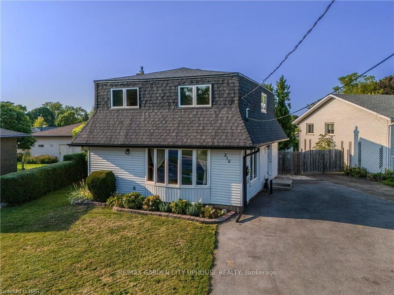 home for sale on 219 LAKESHORE Road